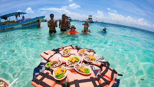 ¿Qué hace que su viaje a Isla Mujeres sea emocionante?